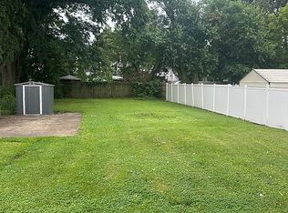908 W 1st St, Owensboro, KY 42301