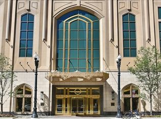 21 E Huron St APT 1407, Chicago, IL 60611