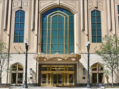 21 E Huron St APT 2606, Chicago, IL, 60611
