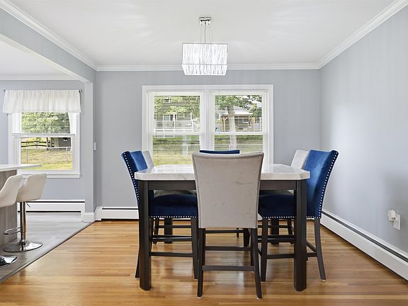 5th image of 67 Dublin Avenue