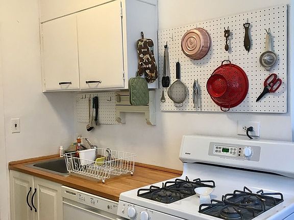 5th image of 80 La Salle St APT 3G