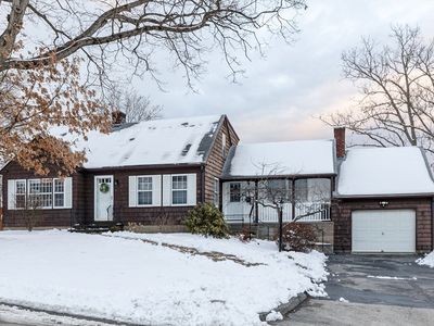22-22B Chino Ave, Worcester, MA, 01605