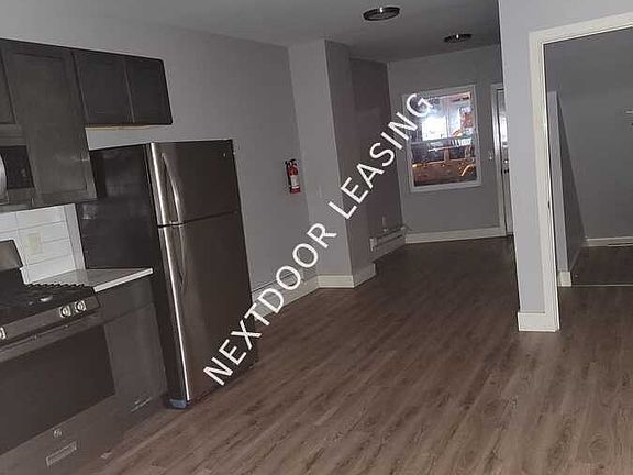4th image of 805 Summer Ave #1M