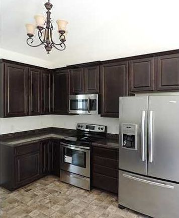 5th image of 1094 Dehayville Dr