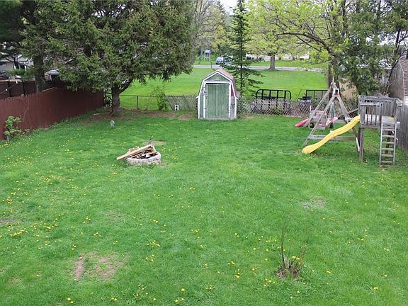5th image of 4504 Grace Pl