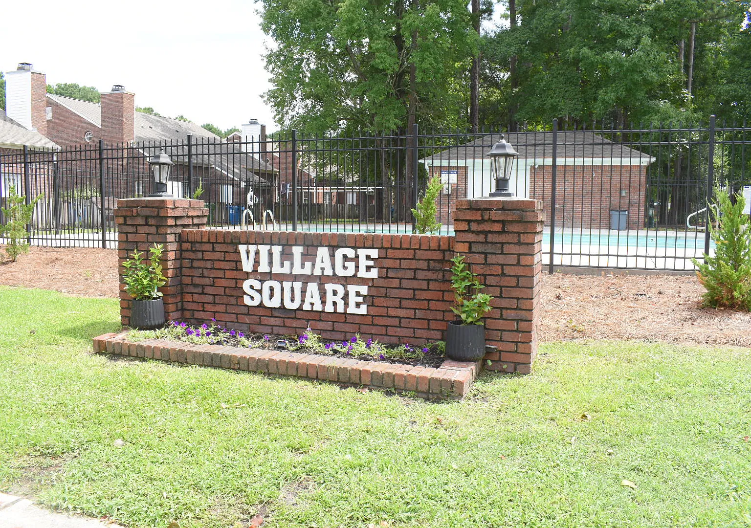 3 bed, 1300 sqft, $1,750 — Photo 4