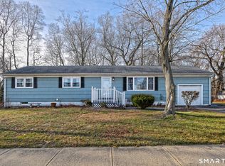 53 Pheasant Road, West Haven, CT 06516