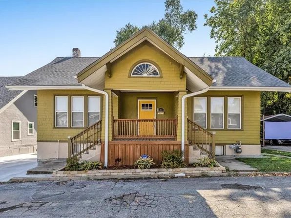 1311 E 28th Ter, Kansas City, MO 64109