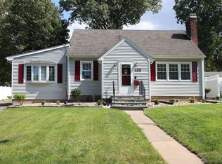 133 Helaine Rd, Manchester, CT 06042