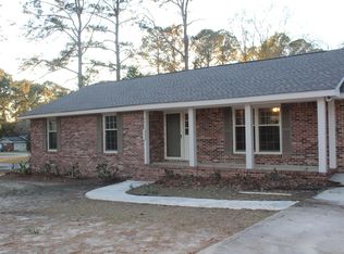 2418 Michael Dr, Tifton, GA 31793