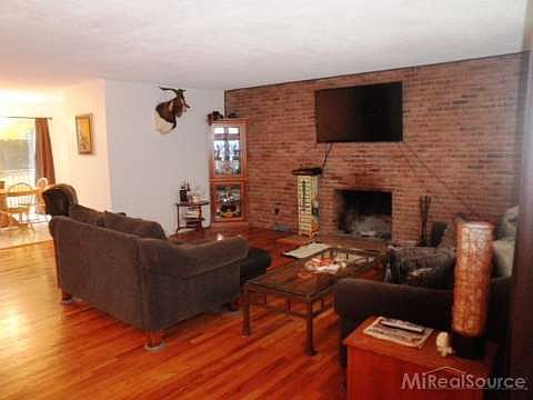 2nd image of 976 Beachland Blvd