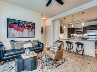 4100 Belt Line Rd #105, Addison, TX 75001