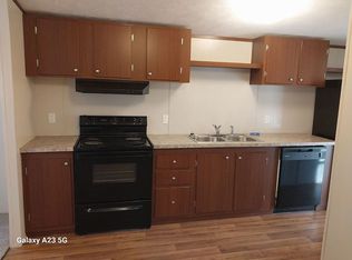 127 N Susan Ln, Andover, KS 67002
