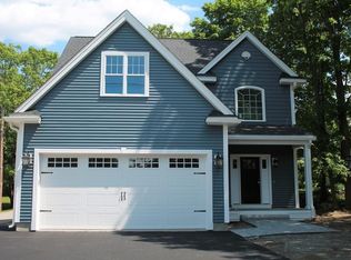 81 Mishawum Rd, Woburn, MA 01801