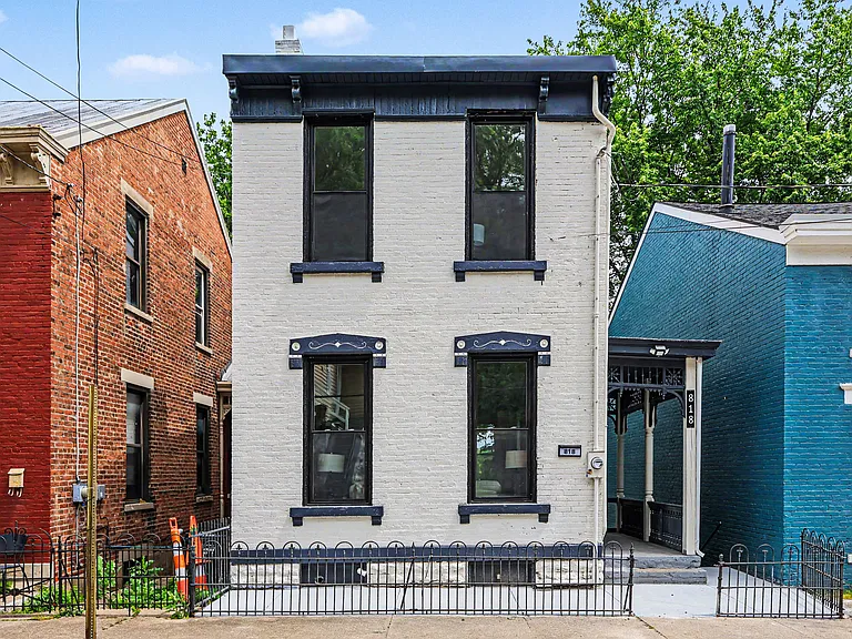 818 Crescent Ave — Photo 1