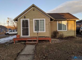 902 S Van Eps Ave, Sioux Falls, SD 57104