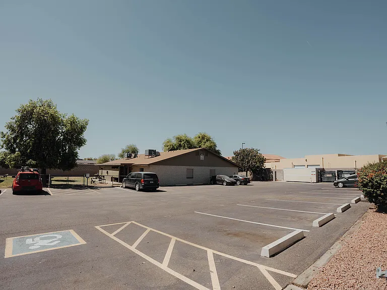 The Apache Village Apartments — Photo 14