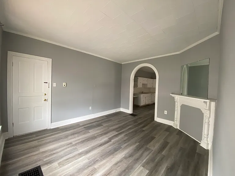 509 N West St #1 — Photo 3