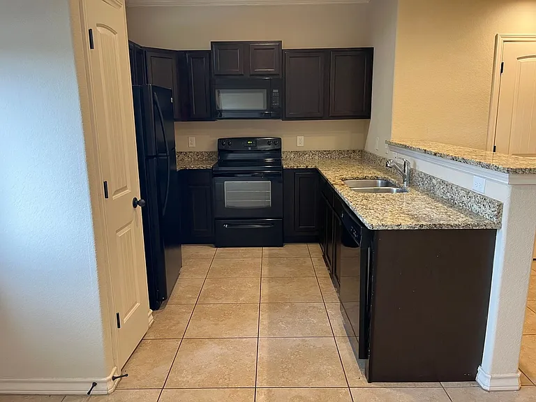 6018 Jax Way #102 — Photo 8