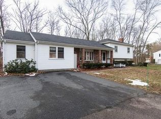 416 Paula Ln, Franklin, MA 02038