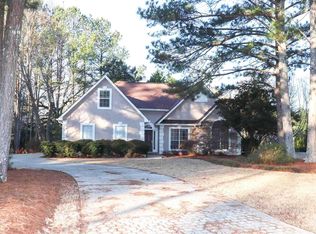 16 Hartford Ct, Sharpsburg, GA 30277