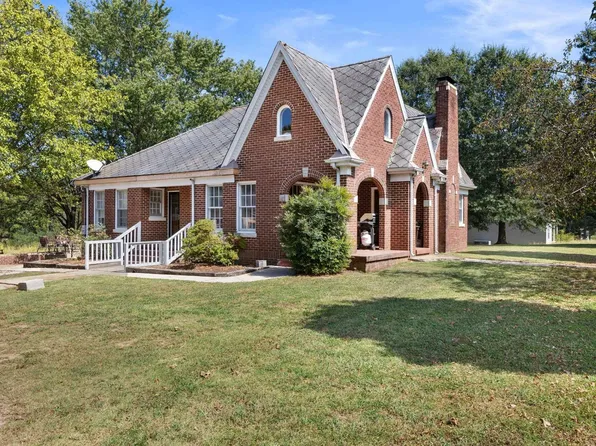 24275 County Road 14, Florence, AL 35633