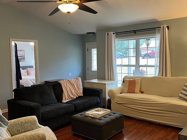 55 Rolling Pines Dr — Photo 6