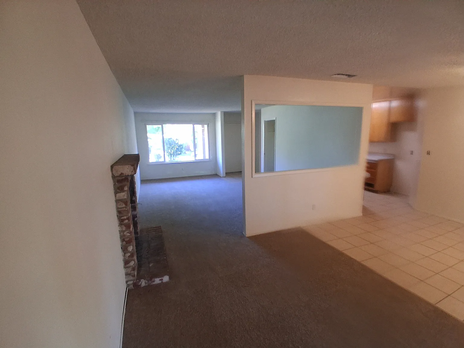 4 bed, 1456 sqft, $2,800 — Photo 3