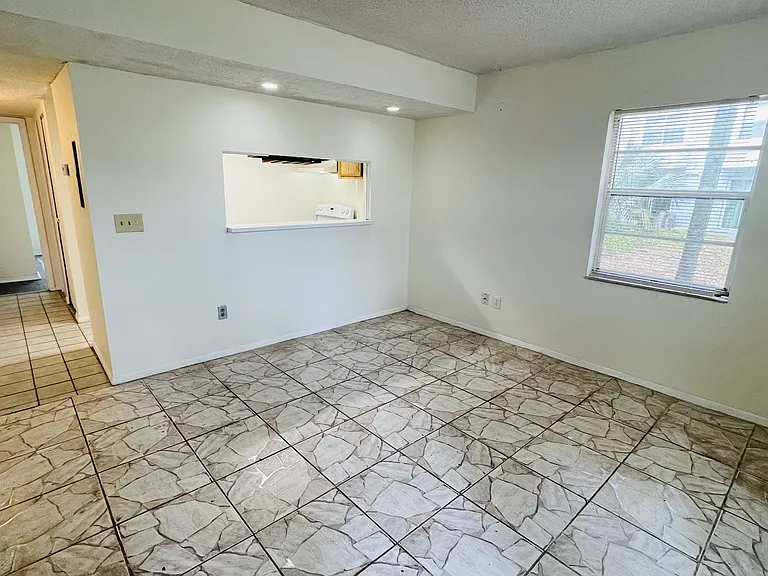 7120 Waterside Dr #106 — Photo 4