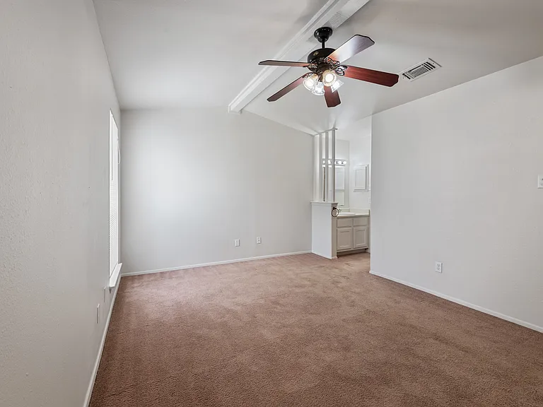 1904 Dartmouth St #S4 — Photo 11