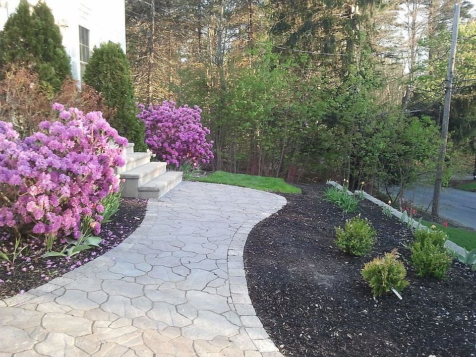 2nd image of 5 Mount View Dr