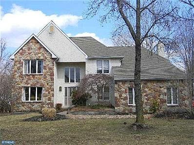 1st image of 146 E Windrose Dr