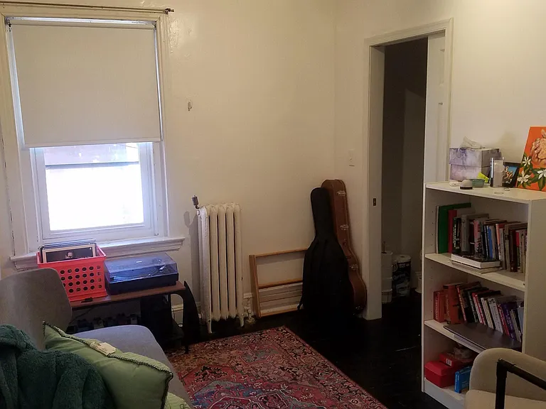 324 S 43rd St #3-1BDR — Photo 5