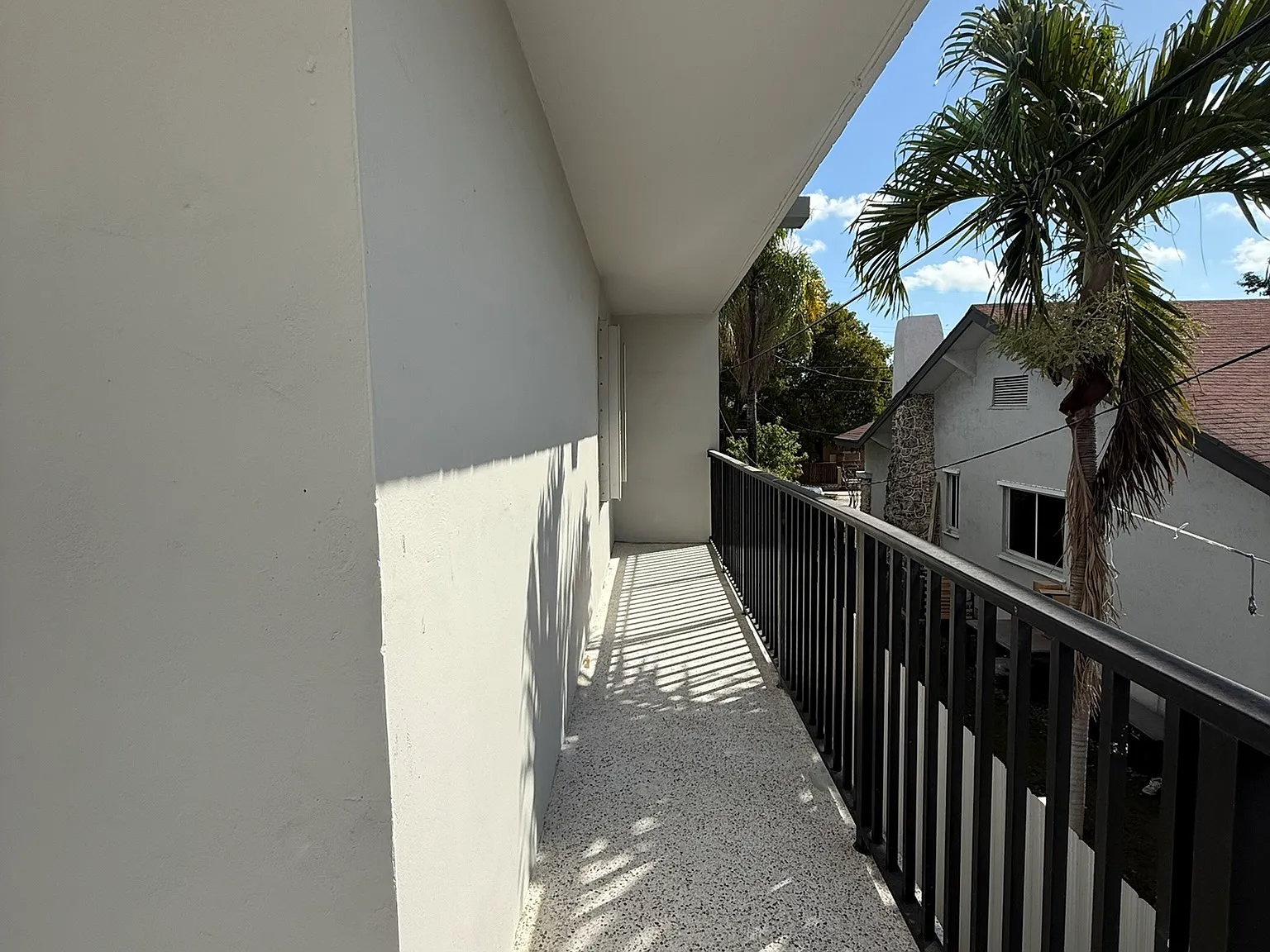 420 SW 14th Ave — Photo 4