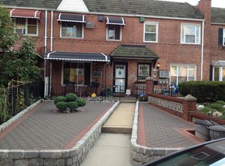 6022 78th St, Middle Village, NY 11379