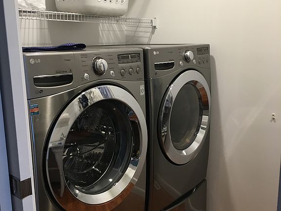 Main level laundry room