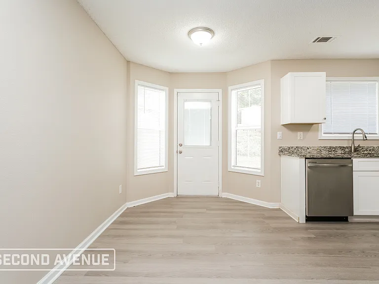 3673 Walnut Creek Way — Photo 5