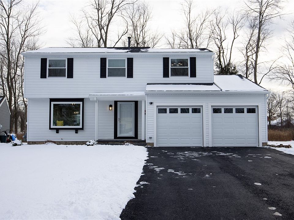 1st image of 7 Creekside Cir