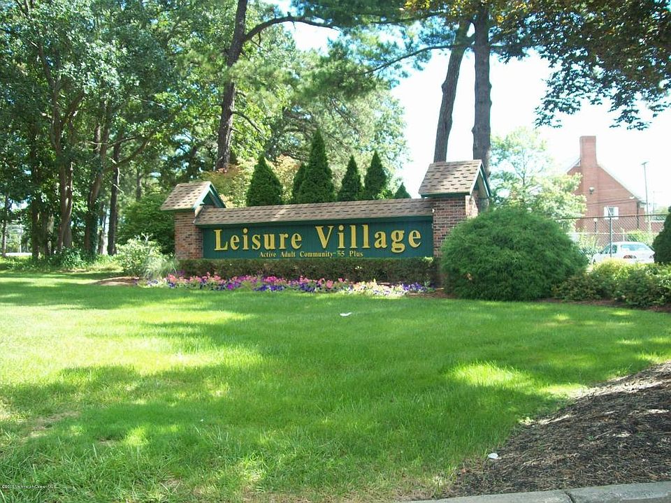 1st image of 54D Buckingham Dr #100D