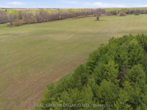3115 Paden Rd, Ottawa, ON K0A 2T0