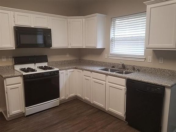 3rd image of 2310 Grimsley Ter