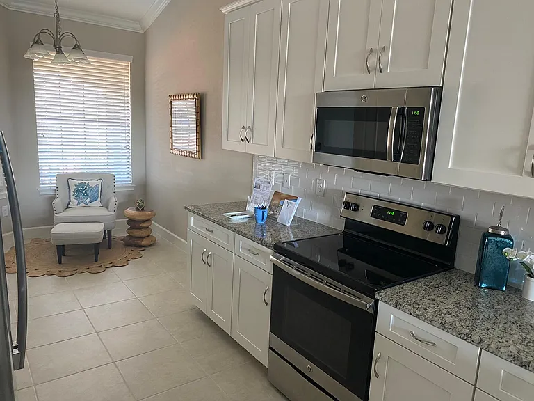 9420 Benvenuto Ct #202 — Photo 10