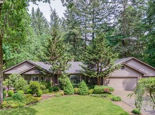 9990 NE Trillium Ln, Newberg, OR 97132