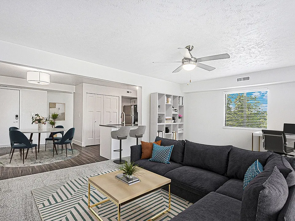 Byron Lakes Apartments