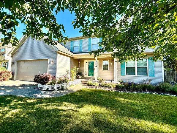 414 Buttercup Dr, Savoy, IL 61874