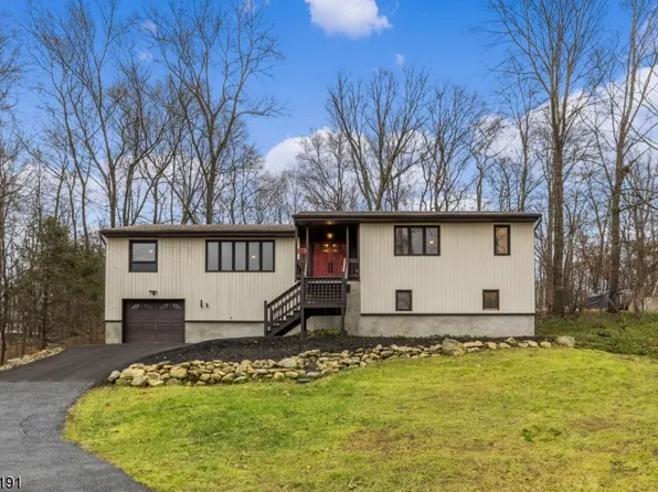 58 Glen Ave, Hardyston Twp., NJ 07460