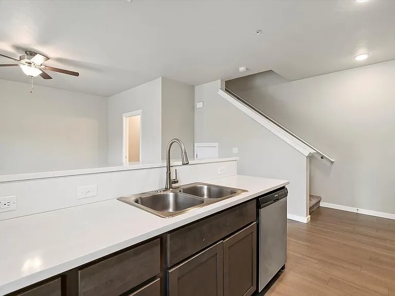 White Hawk Townhomes — Photo 47