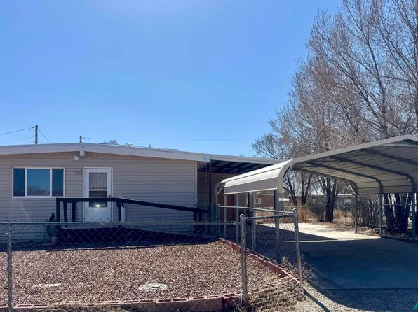 225 Harrison Ave, Grants, NM 87020