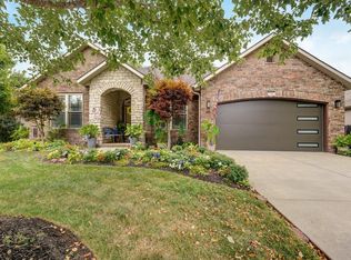 766 S Hackberry Ave, Nixa, MO 65714