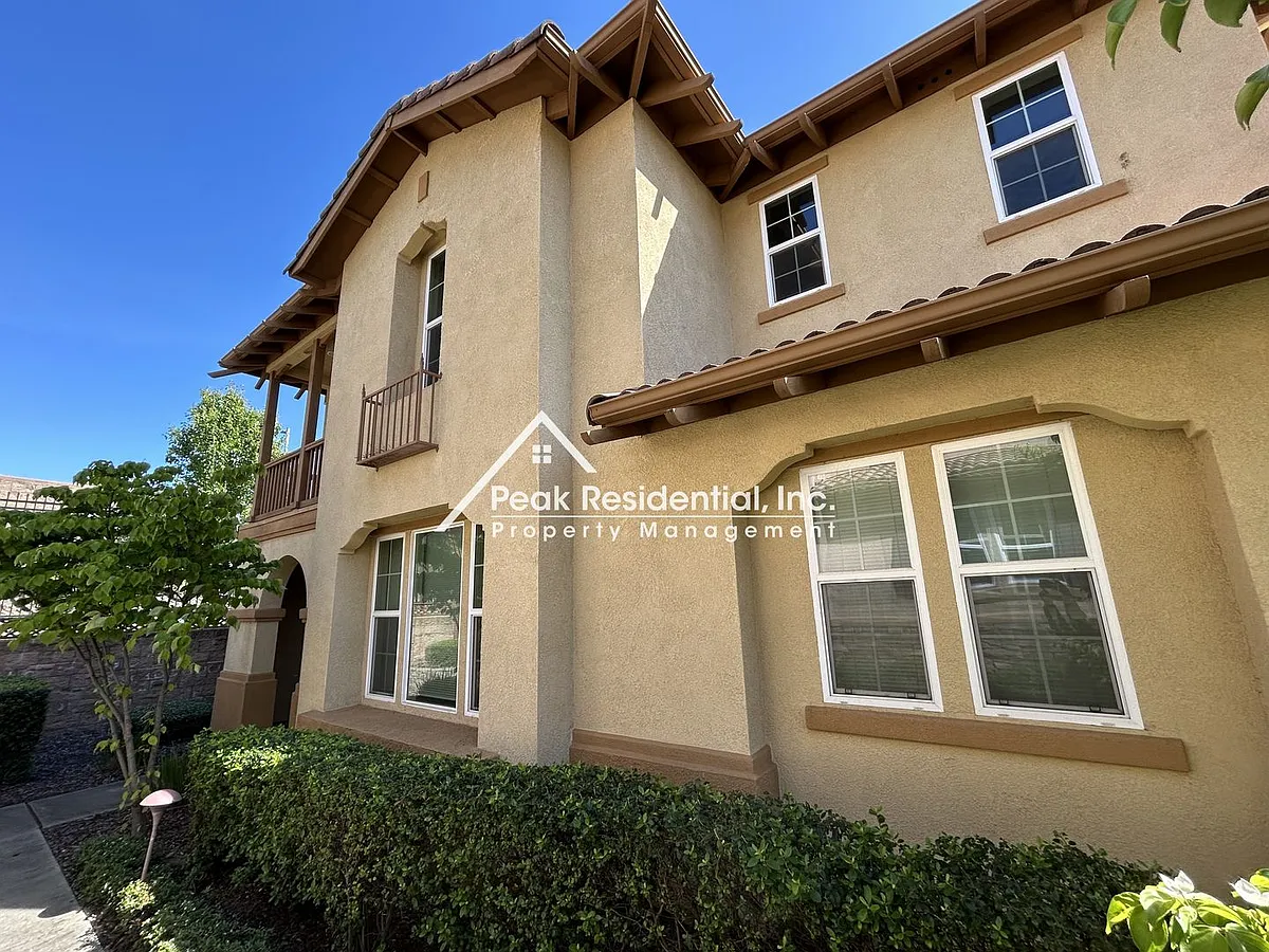 Building Photo - 882 Bullion Ln
